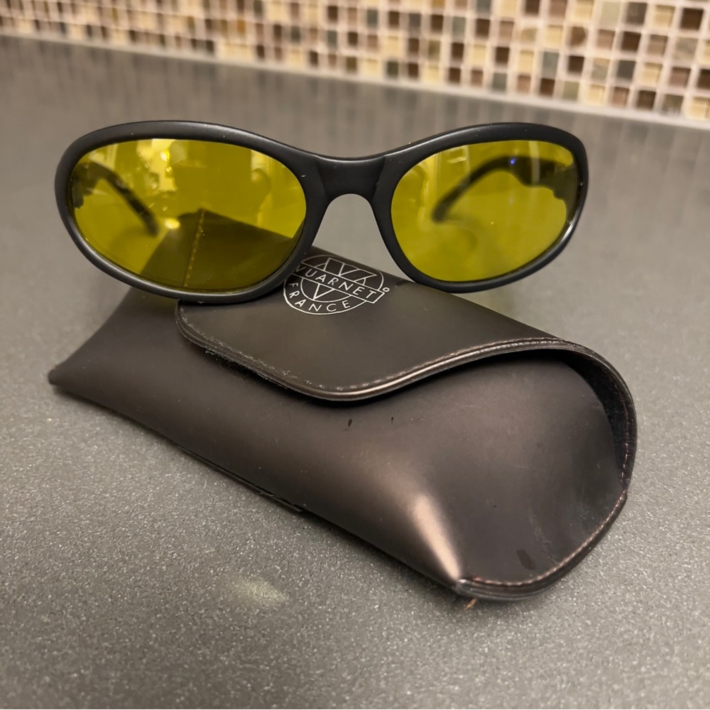 Vintage Vuarnet Pouilloux 023 Sunglasses Black PX-9000 Lynx Yellow Lens Driving